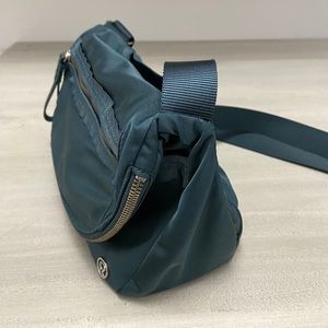 Lululemon athletica bag
